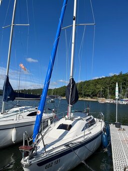 Kajutová plachetnice Friendship 27 - 3