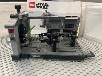 LEGO Star Wars - 75324 Útok Dark trooperů - 3
