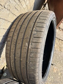 pneu 225/35/R19 - 3