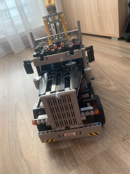 Náklaďák na dřevo - 3