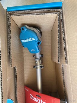 Makita křovinořez DUR368AZ AKU 1kW - 3
