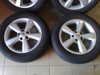 alu kola 5x114,3 original nissan 215/60/17 - 3
