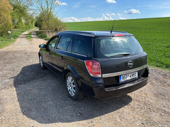 Prodám Opel Astra H - 3