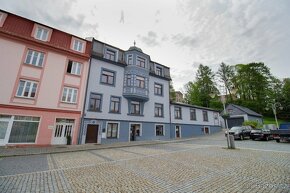 Výjimečný rodinný dům na prodej ve Vejprtech s pozemkem 1353 - 3