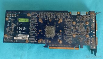 Gigabyte GTX285 - 3