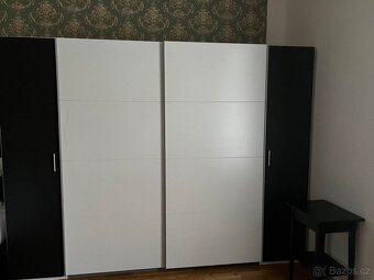 Šatní skříň - 3