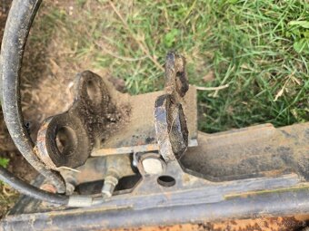 Hydraulická svahovka na minibagr od 1.5T do 2T yanmar - 3