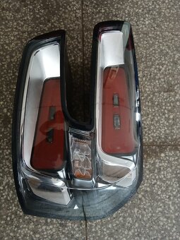 Pravé zadní světlo Citroen C4 Grand Picasso II - 3