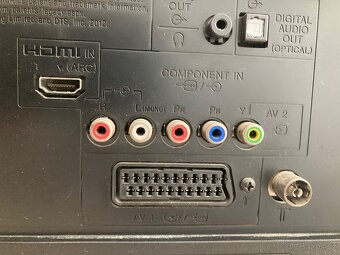 LCD televize Sony KDL-40R474A - 3