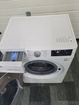 Pračka LG FW60J6WY1W A+++ - 3