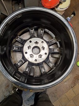 Prodám disky brock RC25T 7x17 5x160 ET55 - 3