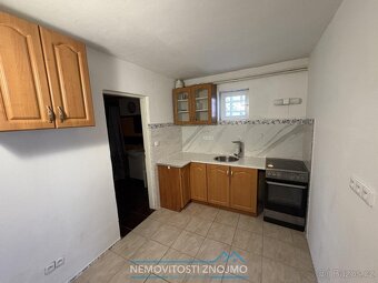 Pronájem bytu 1+kk bezbariérový, 30 m2 I Dyjákovice 298, Zn - 3