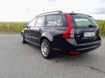 Volvo V50 - 3