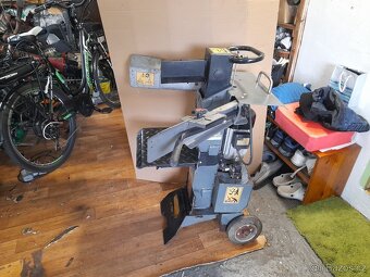 Výkonná štípačka na dřevo Woodstar 7 T - 3