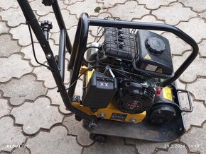 pronajem pudniho vrtaku vybracni desky stipacky na drevo - 3