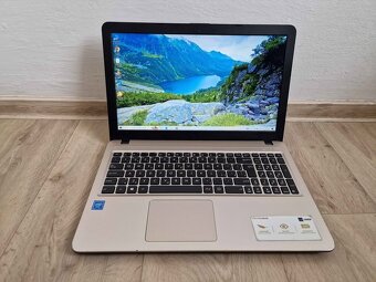 Notebook Asus X540N na filmy internet kancelářské školní prá - 3