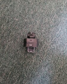 Audi A4 B8 přepínač zpětných zrcátek 8K0959565 - 3