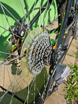 Dětské kolo Specialized Hotrock 24“ – hliníkový rám, kotoučo - 3