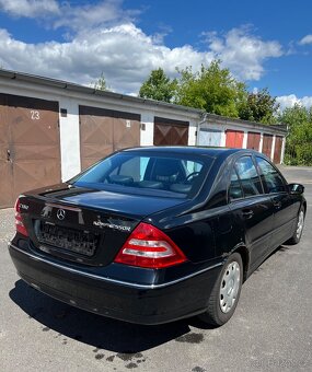 Mercedes W203 C180 - 3