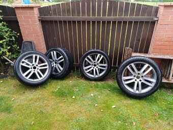 Prodám sadu kol na Audi Q7 rozměr 275/45 R20 - 3