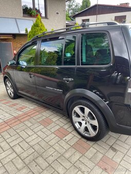 VW Touran cross 2.0 Tdi 7míst 103Kw - 3