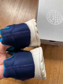 Tenisky Adidas vel.27 - 3