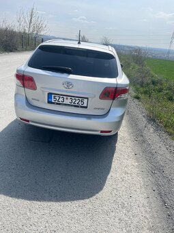 Toyota Avensis - 3