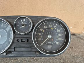 Americké budíky Mercedes Benz W108/109, W114/115 - 3