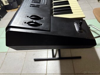 ROLAND A-70 - 3