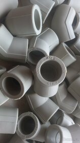 PPR koleno 45° 20 mm (Nové) - Česká výroba - 3