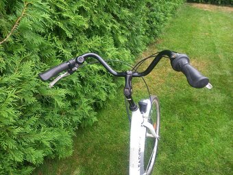 Jízdní dámské kolo Leader Fox - 3