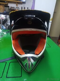 Helma Přilba - 3