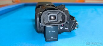 Canon Legria HF-G70 - 3