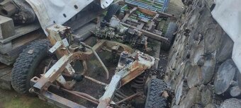 Prodám podvozek ARO 10.3 - 3