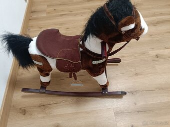 Houpací kůň se zvuky a pohyby - 3