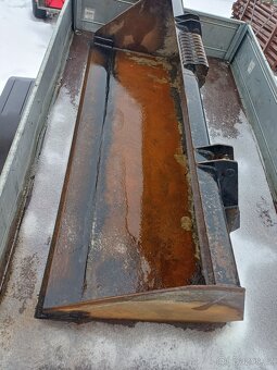 Lopata na Locust, UNC ... - 3