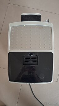Kávovar DeLonghi Magnifica ECAM 23.420 LB - 3