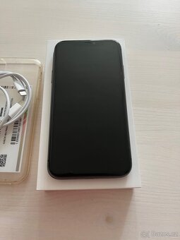 iPhone 11 64 GB, 100 % baterie, iOS 26.3. - 3