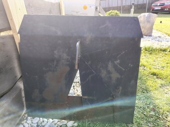 Plechový komín k ohništi krbu - 3