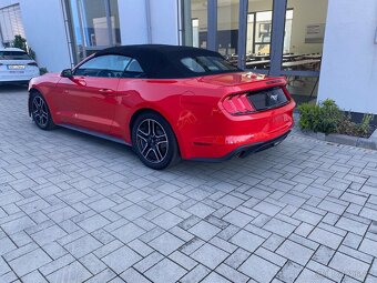 FORD MUSTANG 2020 - 3