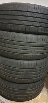 Goodyear PERFORMANCE EfficientGrip 215/50 R17 - 3