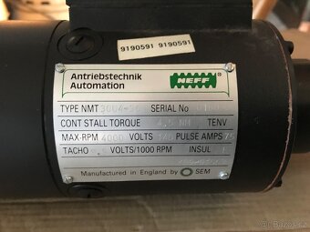 Servomotor - 3