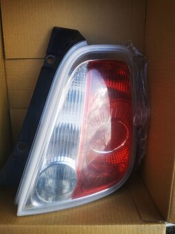 Fiat 500, pravá zadní lampa - 3