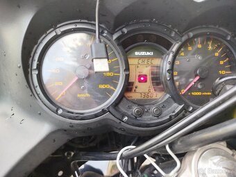 Suzuki DL 650 V-Strom - 3