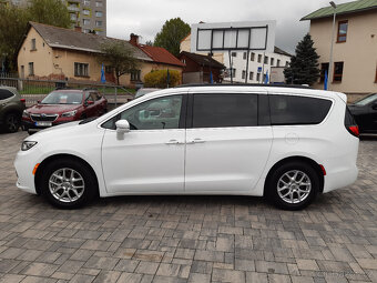 Chrysler Pacifica 3,6L,r.v.2022, kůže,7mít,TopStav,85.000 km - 3