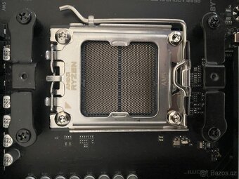 GIGABYTE B650 AORUS ELITE AX V2 AM5 - 3