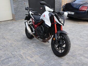 Honda CB 750 HORNET, rv.2023 68kW, 1.Majitel, Původ ČR - 3