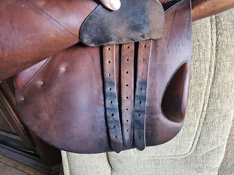 Luxusní skokové sedlo BUTET Saumur - 17", TOP stav - 3