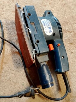 vrtačky a vibrační bruska - 3