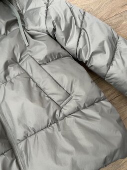 Pěkná dámská bunda - 3